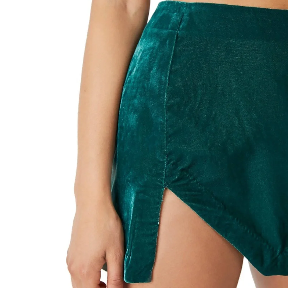 NEW FREE PEOPLE Annalise Velvet Mini Skirt in Deep Teal Sz 10